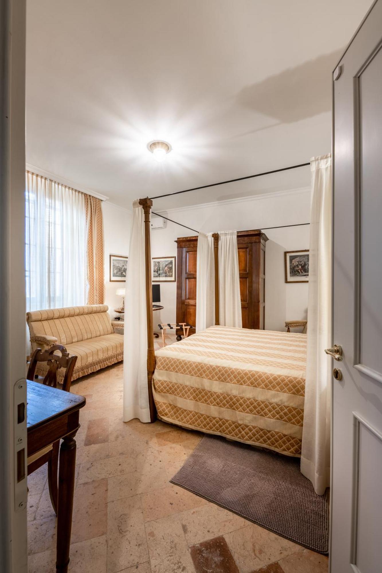 PiadenaLa Casa Nel Borgo住宿加早餐旅馆 客房 照片